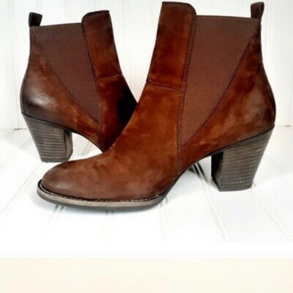 Paul Green Jules Brown Suede Ankle Booties 6.5 ** fits like a 7 US ** - Picture 4 of 9